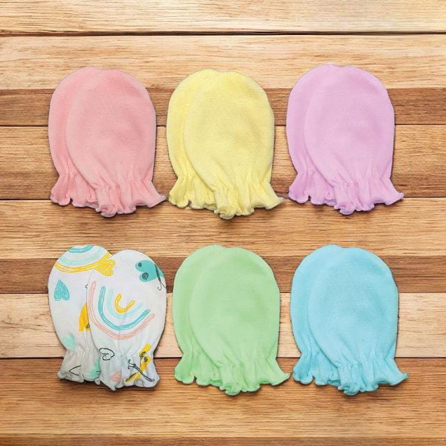 قفازات قطنية للأطفال حديثي الولادة