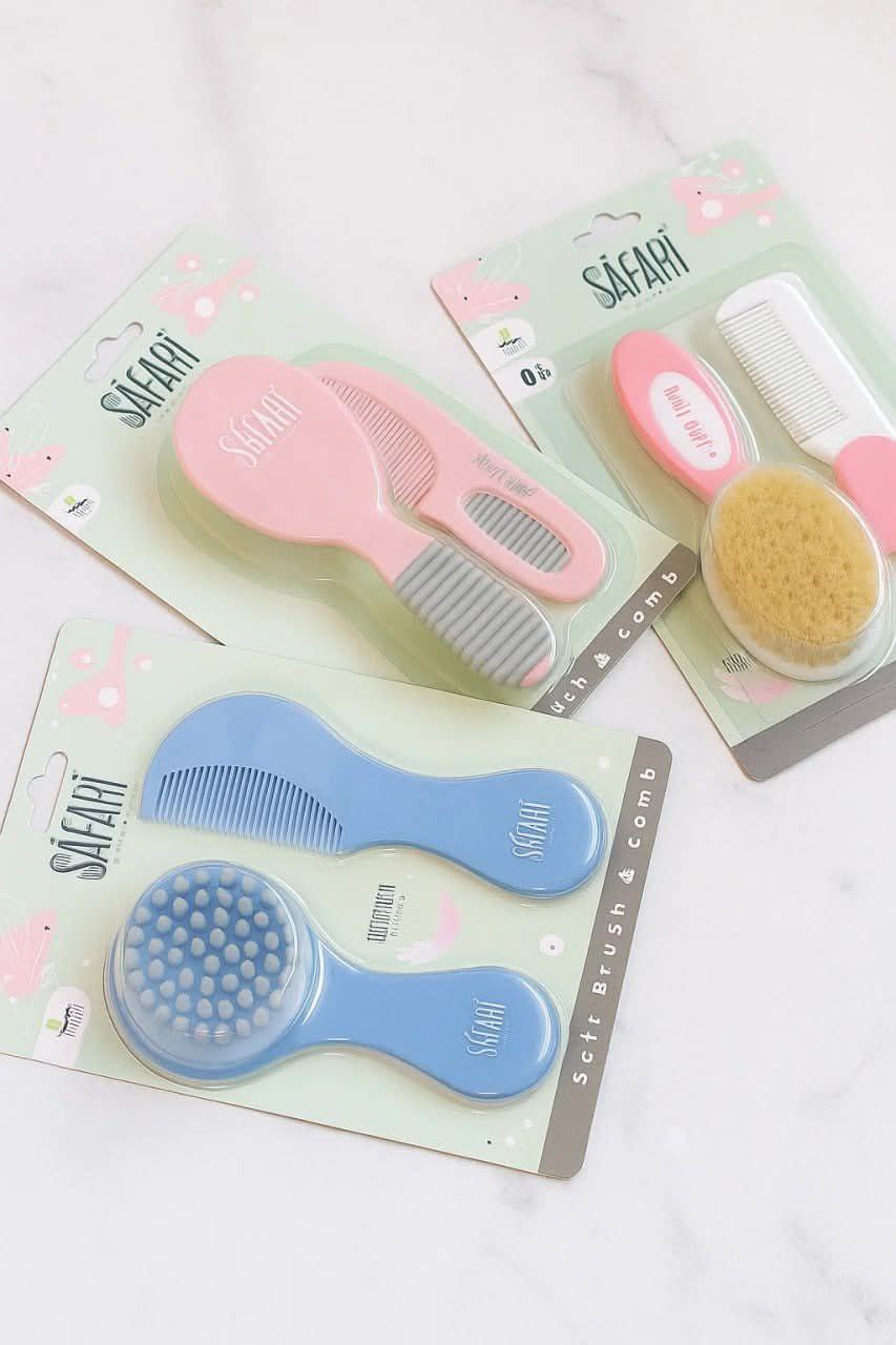 طقم فرشاة ومشط للأطفال