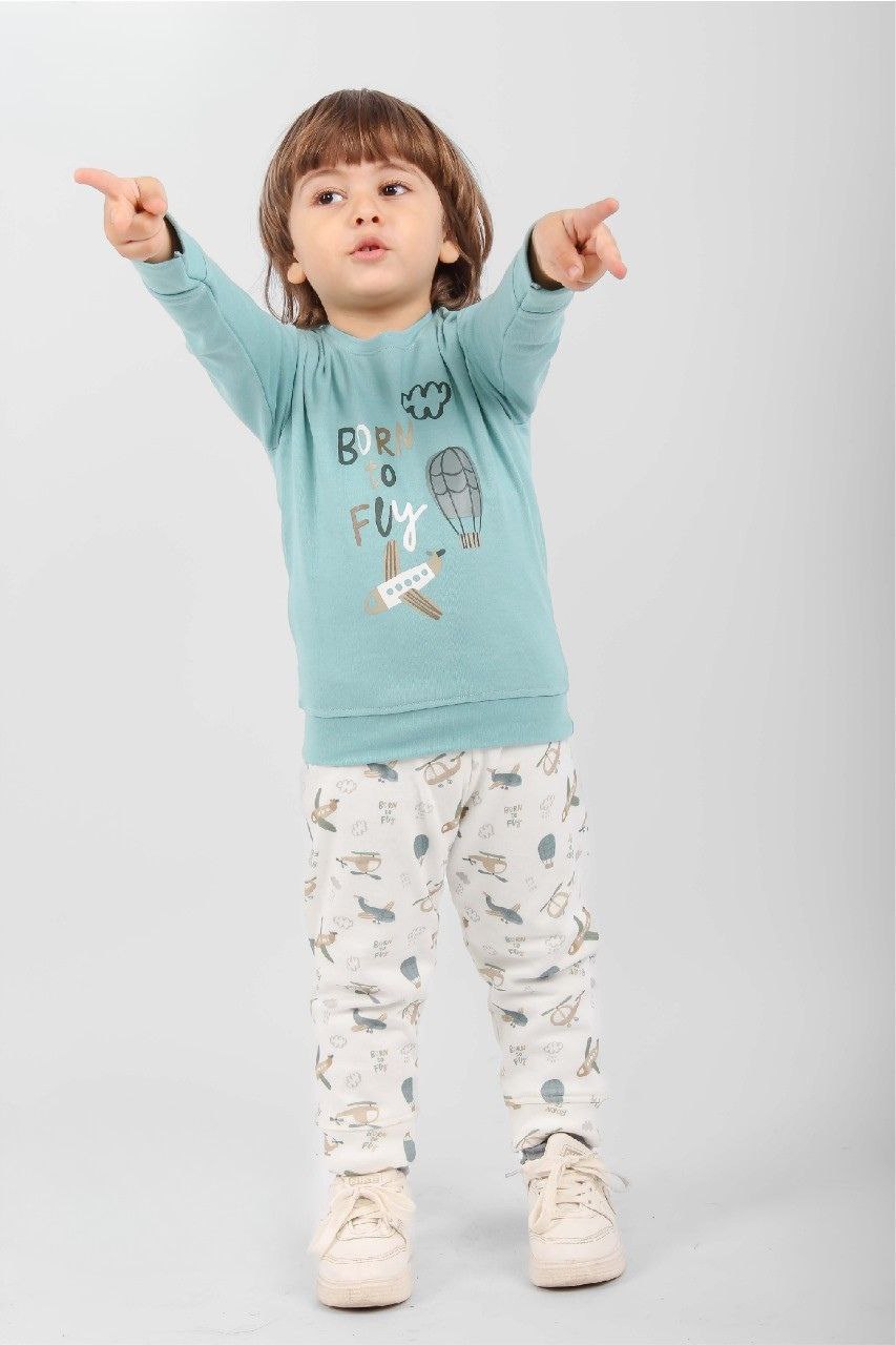 بيچامة أولادي شتوي بطبعة "Born to Fly" - الصورة 2